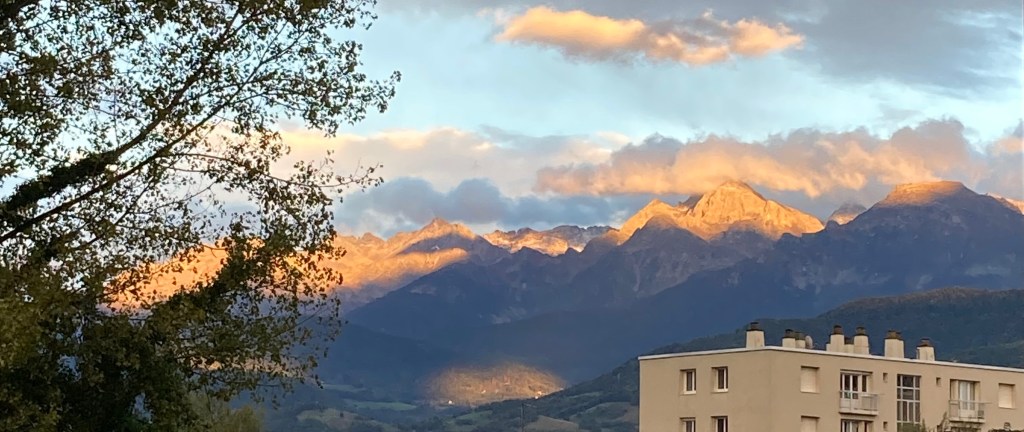 this is me&nbsp;trying